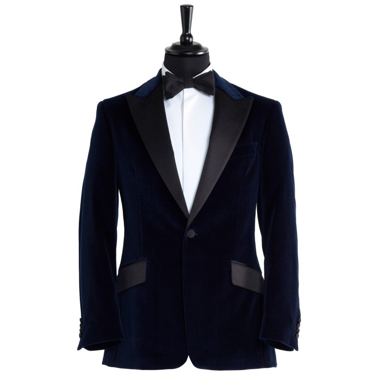 What suit to wear for a Winter wedding - Alexandra Wood