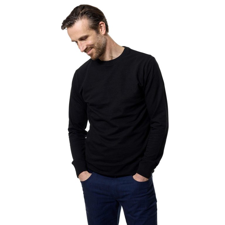 THE BEST WEEKEND WEAR - Alexandra Wood