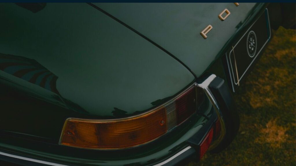 2  Alexandra Wood Bespoke Tailoring