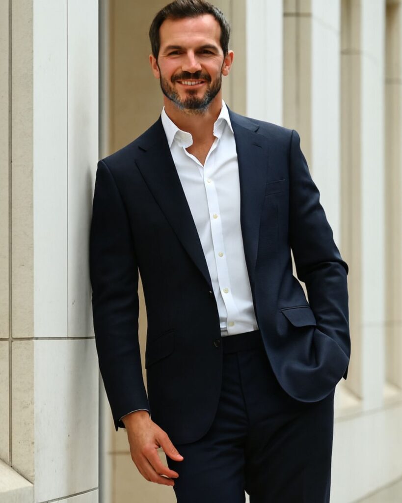 6  Alexandra Wood Bespoke Tailoring