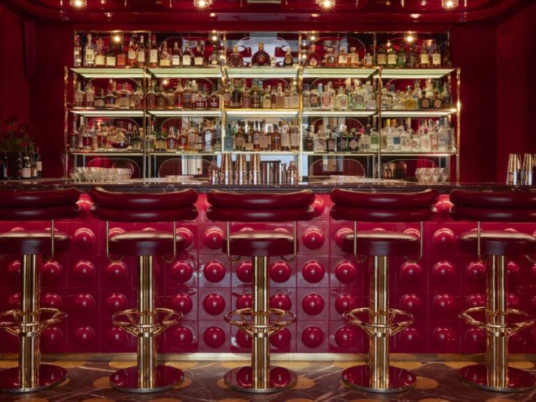 Langlan Mayfair  Alexandra Wood Bespoke Tailoring