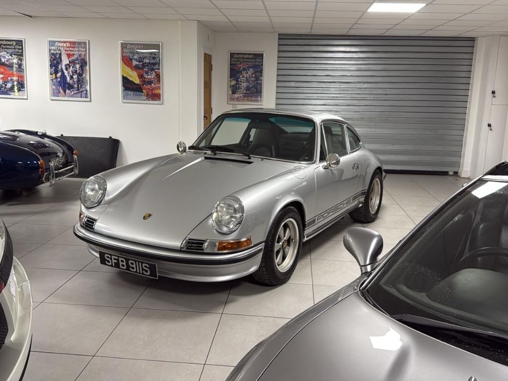 porcshe  Alexandra Wood Bespoke Tailoring